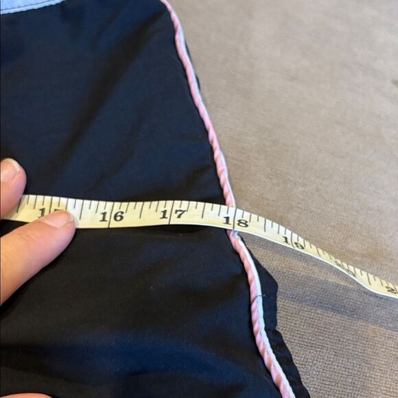 O'Neill Black Shorts with Pink Trim - Picture 4 of 5